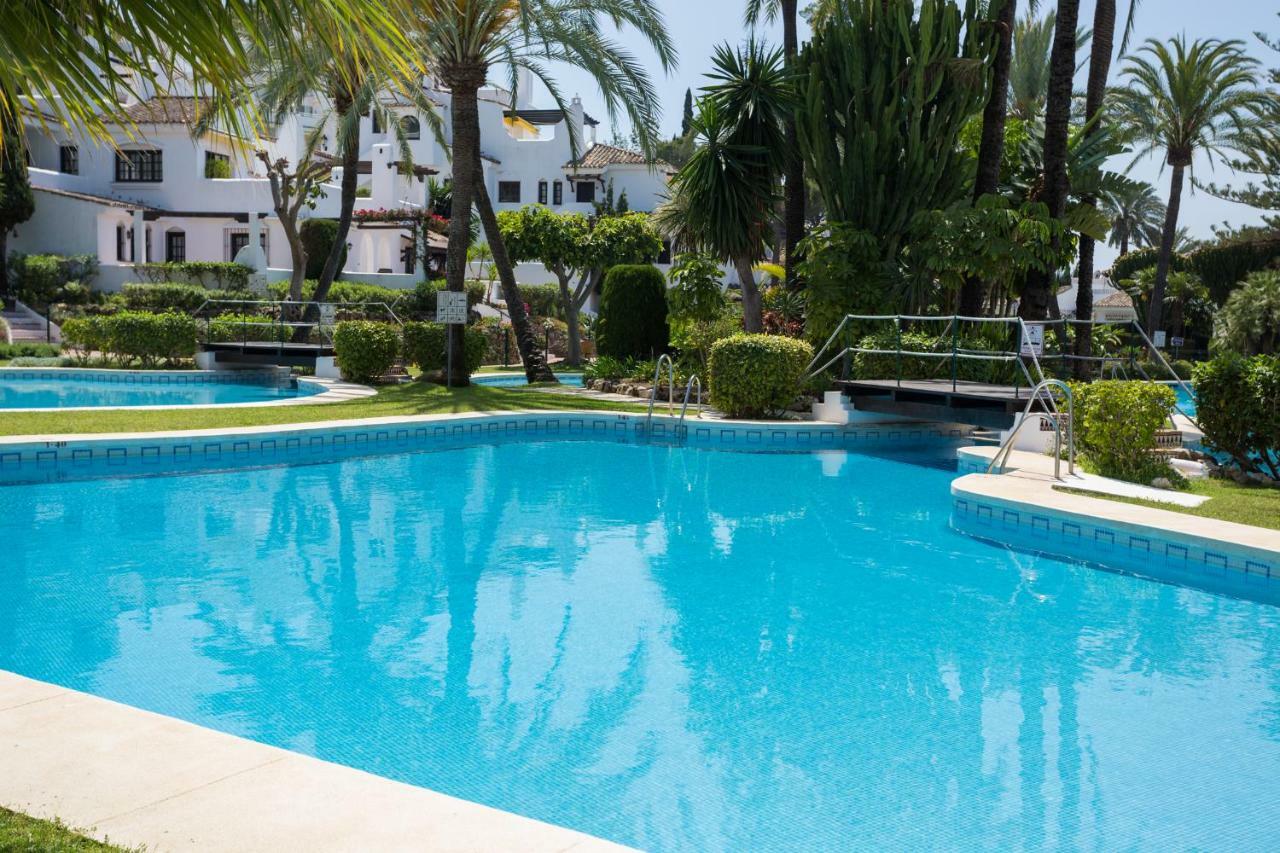 Апартаменти Aldea Blanca Puerto Banus Марбелья Екстер'єр фото